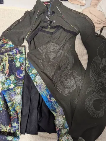 큐티 플래시 기모노 소매 변형 티셔츠