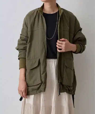 BEARDSLEY 비어즐리 플레어 MA-1 블루종