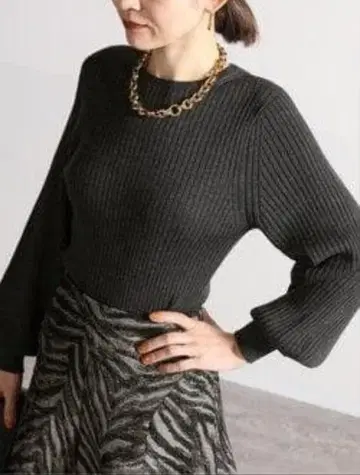 벌룬 슬리브 니트