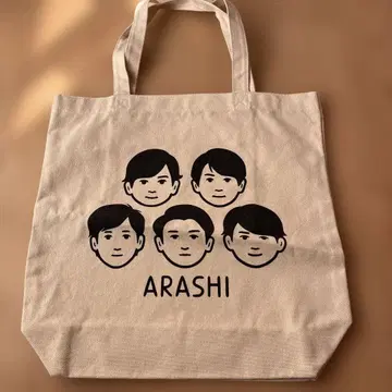 ARASHI 토트백 아라시를 여행하는 전시회