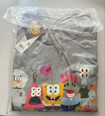 [ 미사용 새상품 ] 유니클로 스펀지밥 후드티 L 사이즈