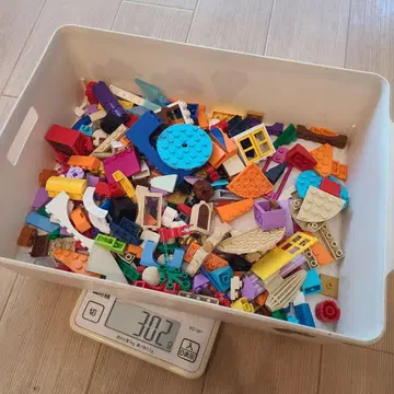 LEGO 여러 가지 부품 대략 300그램 정도 2