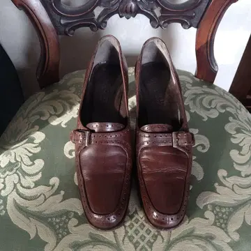 HIROFU Italy 브라운 가죽 하이힐 펌프스 22