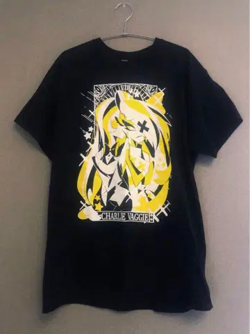 해즈빈 호텔 찰리 바기 파이롯트판 타로 반팔 셔츠