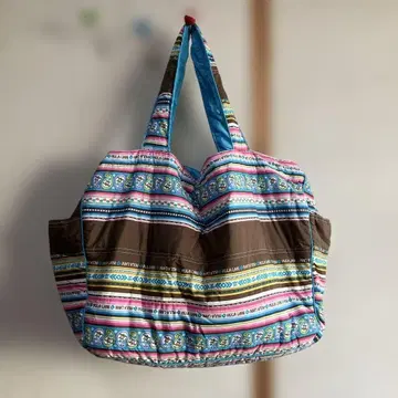 Hula Lani 대용량 멀티 컬러 토트백