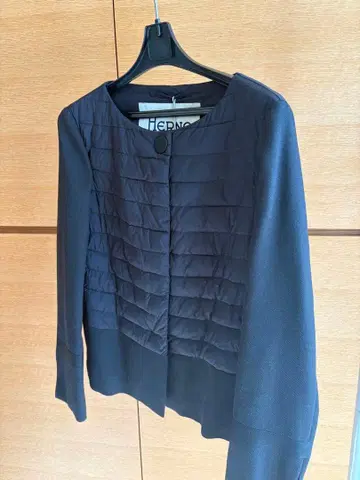 Herno 블랙 다운 자켓