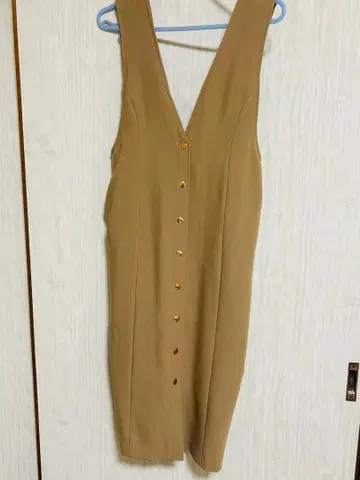 코히나 cohina 프론트 버튼 오버롤 스커트 베이지