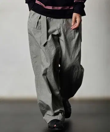 [ EGO TRIPPING ] MILICHARM 카고 팬츠