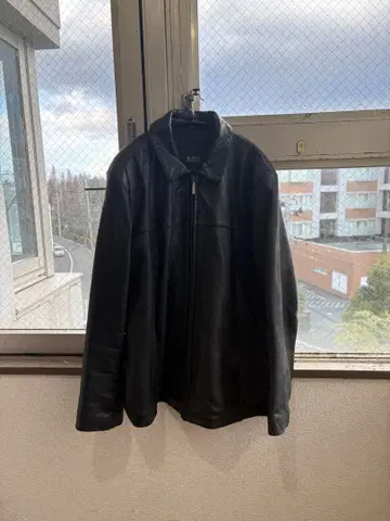 R&O 브랜드 블랙 가죽 자켓