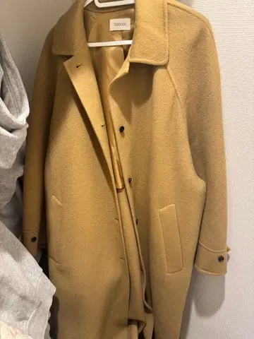 한국 브랜드 Toogood 카키 계열 100% 울 코트