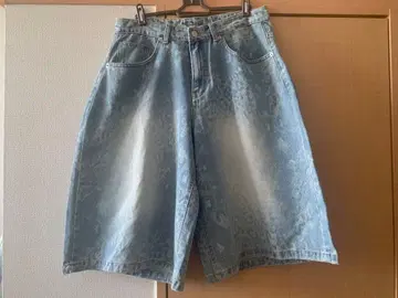 EASY NO EASY 레오파드 무늬 데님 숏팬츠