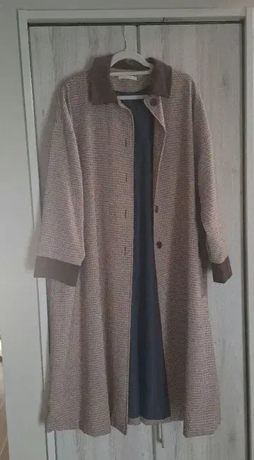 브라운 계열 체크 롱 코트 CPCM 새상품급 프리 사이즈