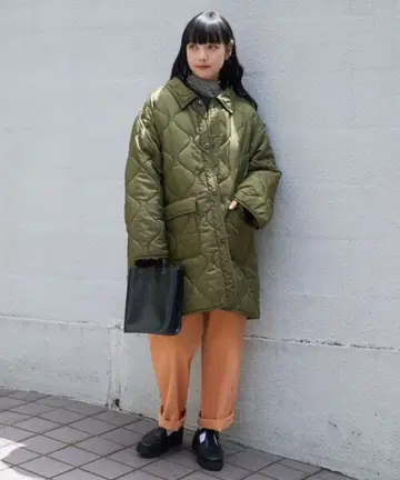 프릭스스토어 올리브 그린 퀼팅 자켓
