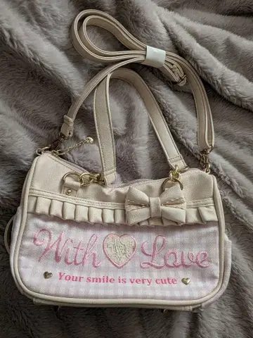 모리걸 헤이세이 여자 숄더백 화이트 계열 Y2K 페어리 그런지