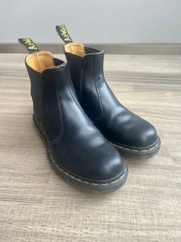 23cm Dr. 마틴 첼시 부츠