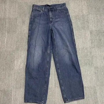 다크 블루 스트레이트 데님 팬츠