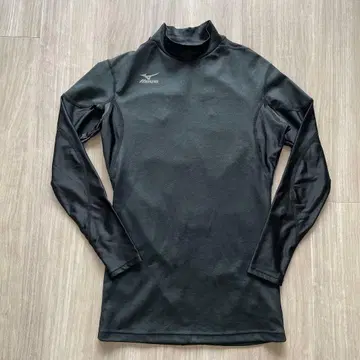 미즈노 블랙 긴팔 하이넥 상의