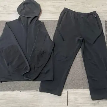 BEAMS 빔즈 지퍼 저지 셋업