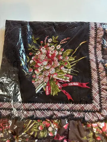 핑크하우스 꽃다발 자수 프릴 스톨