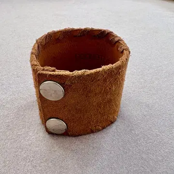 nonnative 스웨이드 뱅글 브라운 nonnative