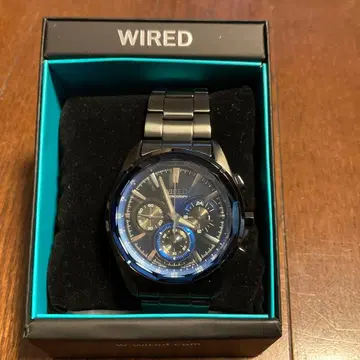 [컨디션 최상] Wired 블랙 크로노그래프 AGAV102
