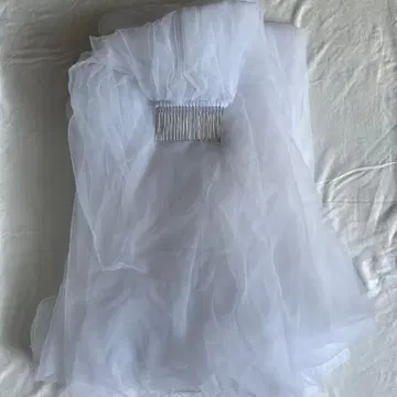 화이트 튤 롱 웨딩 베일