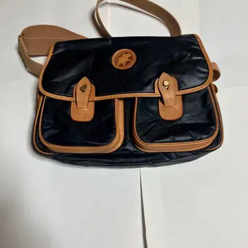 HUNTING WORLD 메신저 백 숄더백