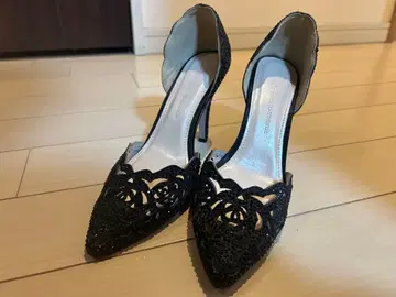 그레이스 콘티넨탈 블랙 레이스업 하이힐