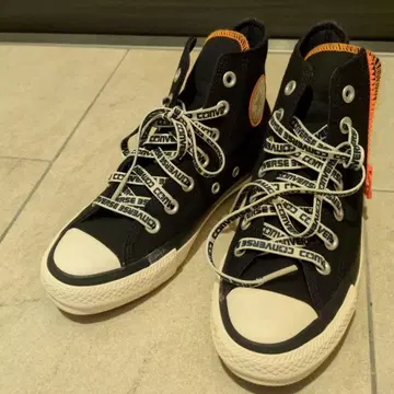 컨디션 최상 CONVERSE 블랙 하이컷 스니커즈