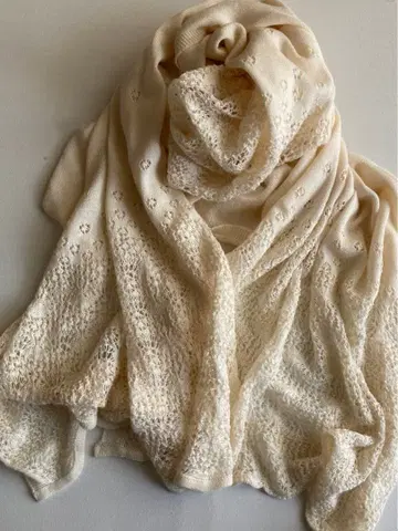 아이보리 레이스 니트 스톨