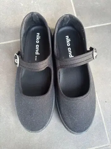 niko and - 원 스트랩 스니커즈