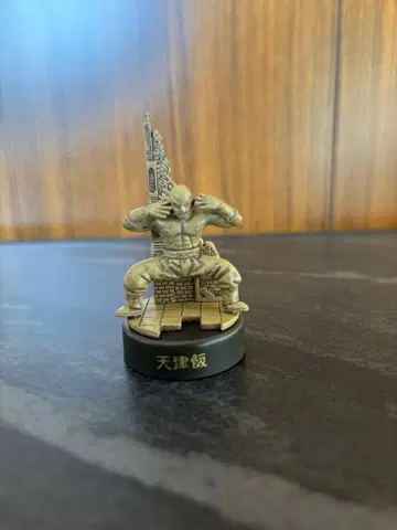 천진반 드래곤볼 피규어