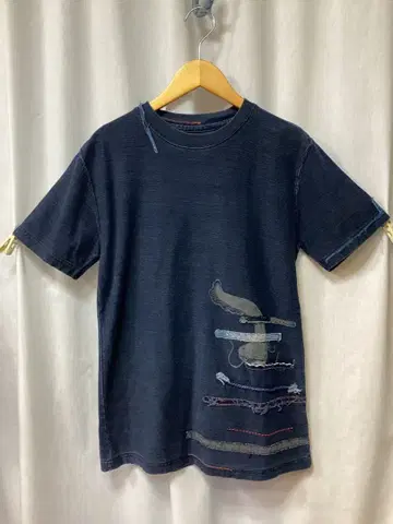 최종 가격 인하 옷 코로모 T셔츠 17