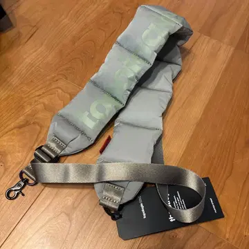 topology Puffer Strap (토폴로지 퍼퍼 스트랩)