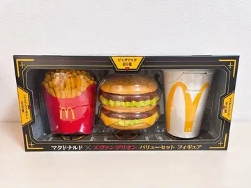 에반게리온 맥도날드 콜라보 피규어
