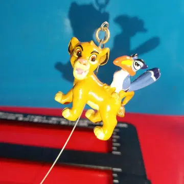 라이온 킹 스윙 마스코트