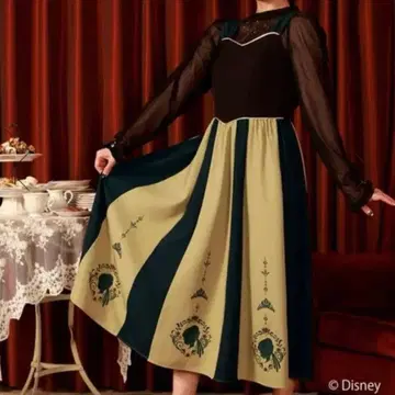 액시즈 디즈니 콜라보 눈의 여왕 점프 스커트 안나