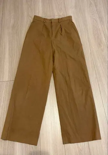 BEAUTY&YOUTH 카멜 팬츠 플리츠 포함