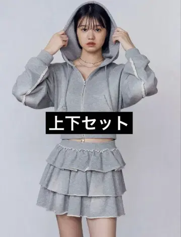 EMODA 쉐이빙 숏 지퍼 후디 맨투맨 티어드 미니 스커트