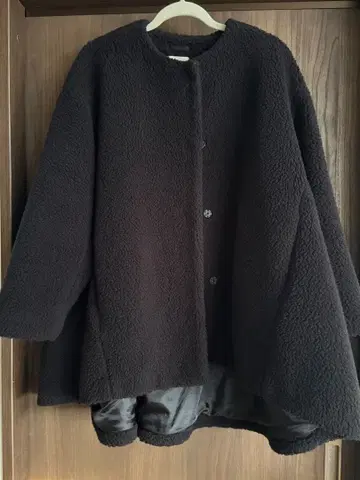 루필 보아 하프 코트