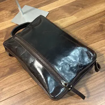 겐텐 genten 가죽 천연 가죽 세컨드 백 클러치백