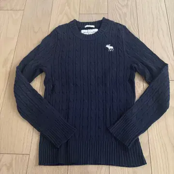 Abercrombie & Fitch 네이비 케이블 니트 M