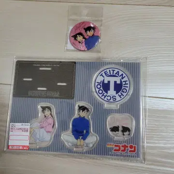 명탐정 코난 신이치와 란의 아크릴 스탠드와 캔 배지