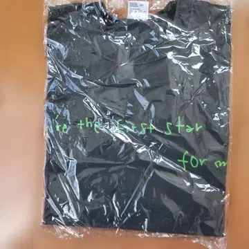 aiko 미사용 블랙 T셔츠 메시지 프린트