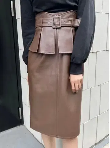 새상품 EATME 코르셋 포함 스커트 브라운