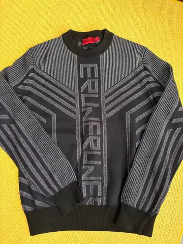 HUGO 패턴 니트 스웨터 M