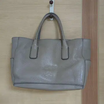 그레이 가죽 토트백
