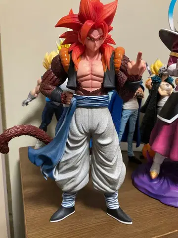 드래곤볼 오지터 슈퍼 사이어인 4 레진 키트 피규어