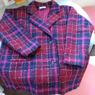 체크 무늬 체스터 코트