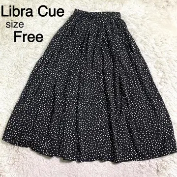 Libra Cue 블랙 컬러 도트 무늬 플레어 스커트